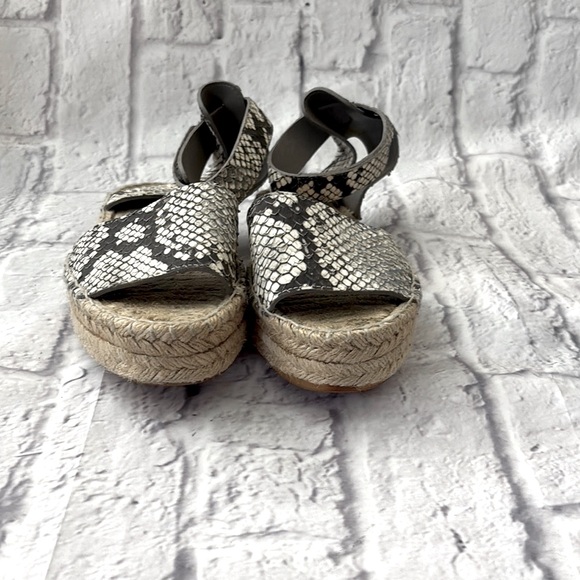 Vince Shoes - 🔵”LIKE NEW” VINCE Snakeskin Espadrille Velcro Ankle Strap Sandal